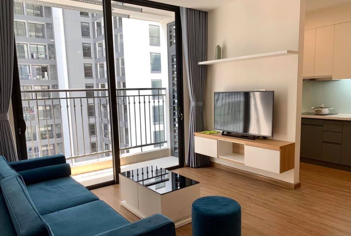 Cho thuê căn hộ 2PN Vinhomes Green Bay Mễ Trì, DT 60m2 hướng Bắc tứ trạch